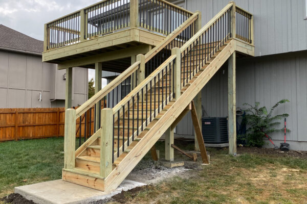 RC Outdoor Living Deck Building 11