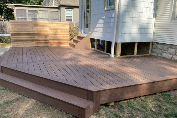 RC Outdoor Living Deck Building 18