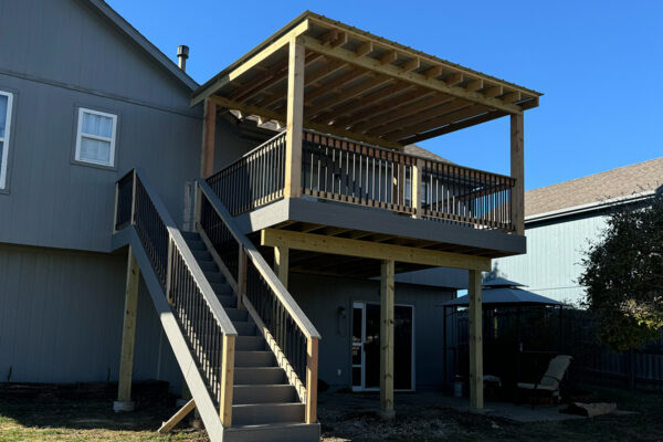 RC Outdoor Living Deck Building