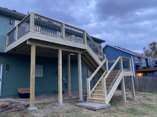 RC Outdoor Living Deck Building Photos 10