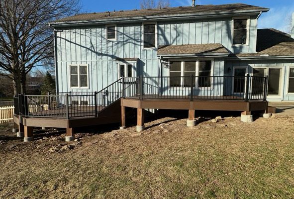 RC Outdoor Living Deck Building Photos 14
